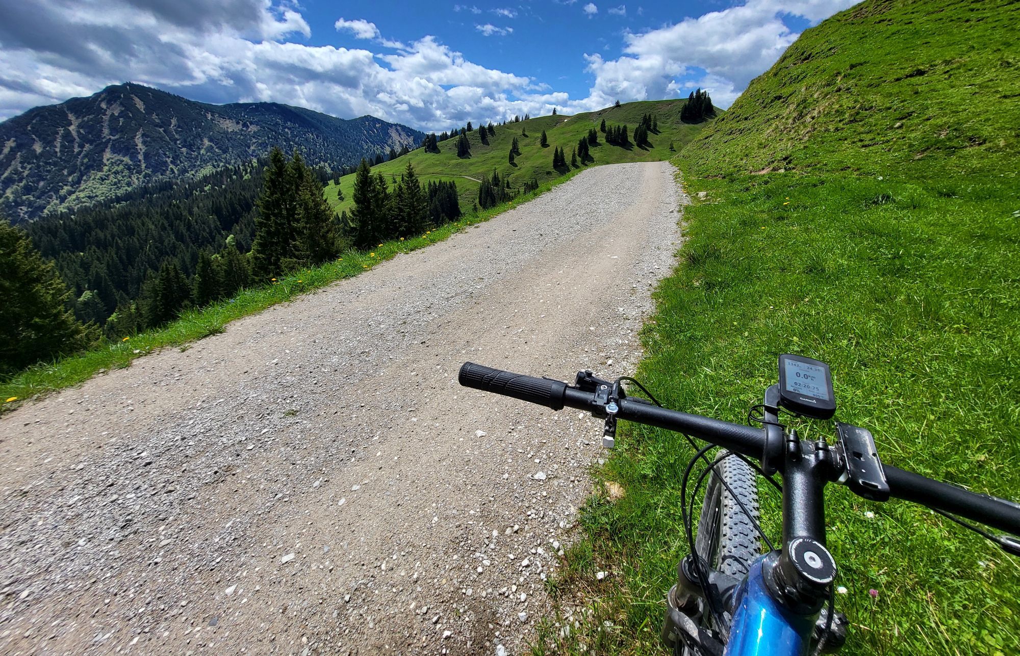 Rediscovering a Mountain Loop: A 40km MTB Tour